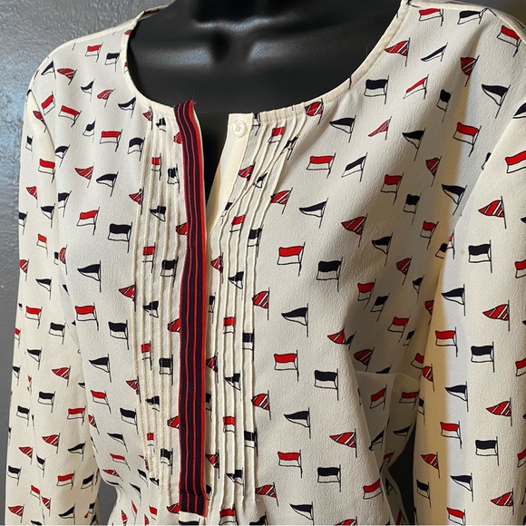 Talbots Ivory Blue & Red Sail nautical Flag Blouse - Picture 10 of 15